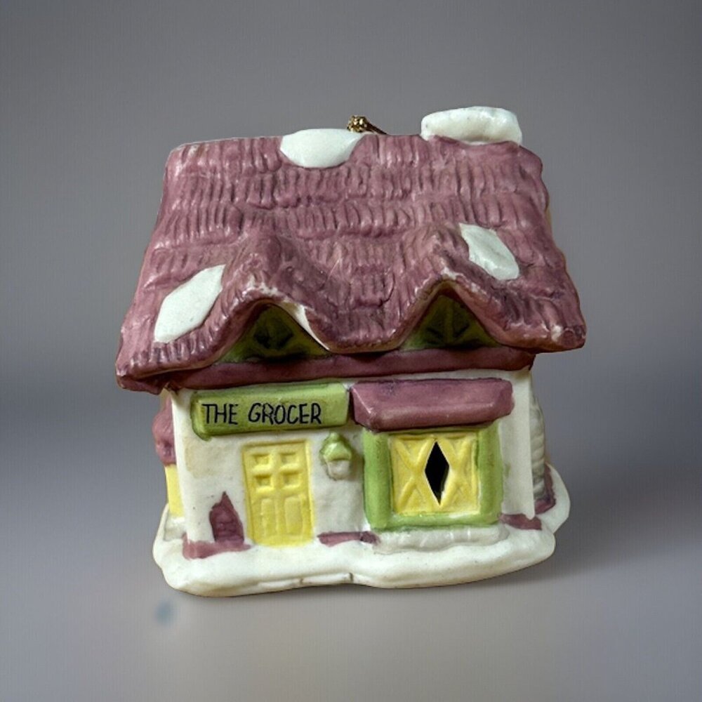 Readers Digest Porcelain Bell Village Grocer House Vintage 1991 3”x3”